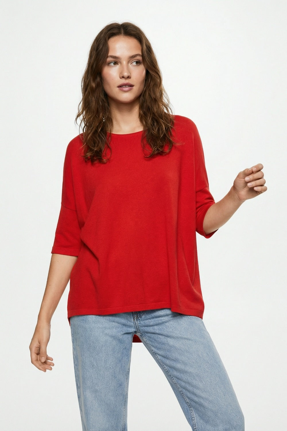 Camisola oversized em vermelho com mangas até ao cotovelo