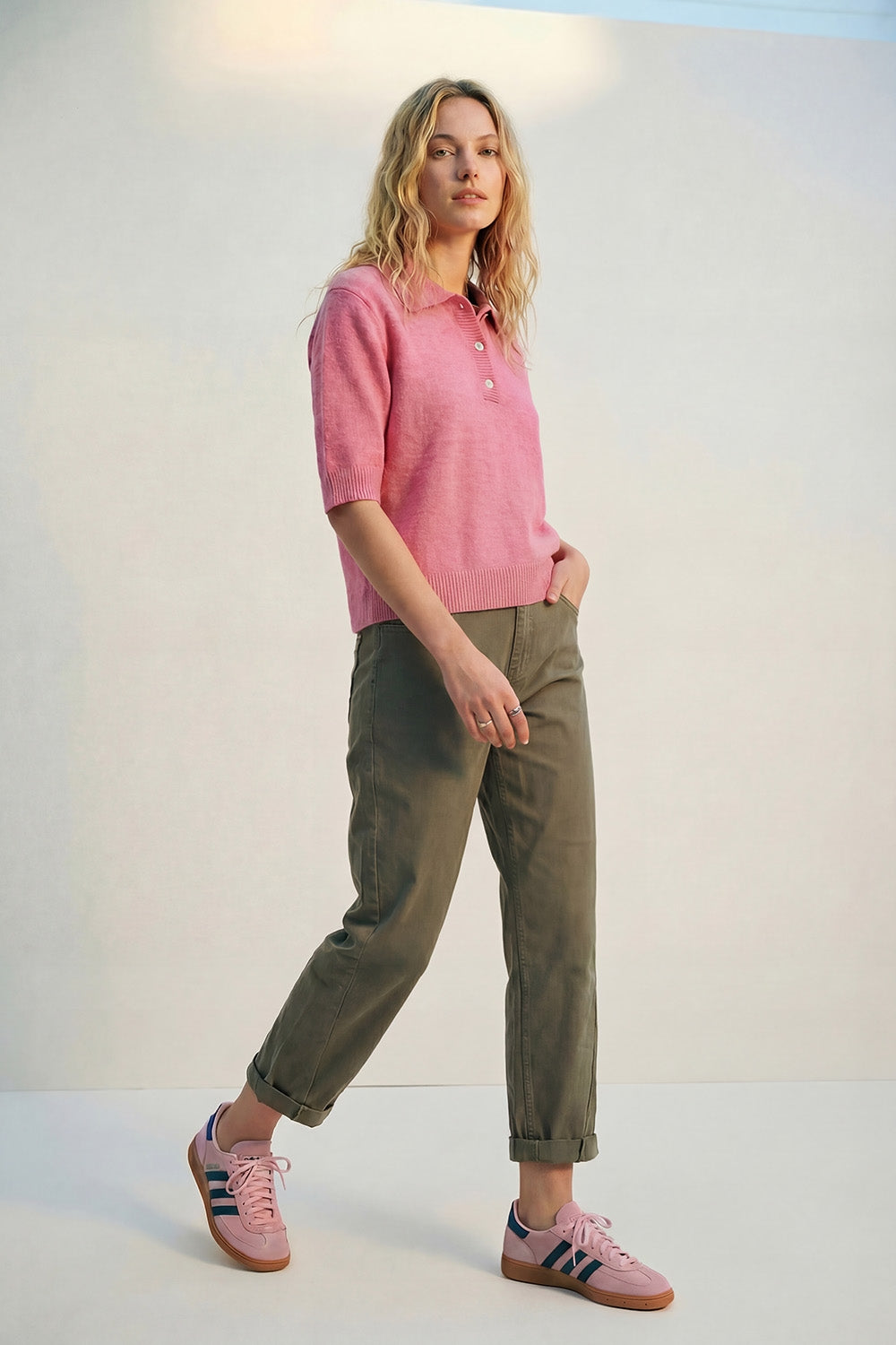 Camisola pólo cor-de-rosa de malha macia e fofa