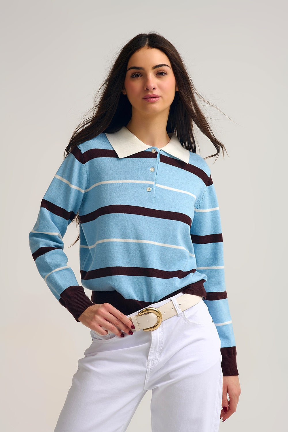 Q2 Camisola pólo de malha às riscas em azul com gola branca