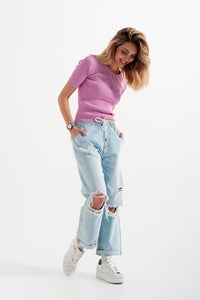 Camisola rosa trabalhada com nó nas costas