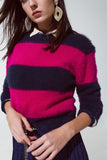 Camisola roxa e azul com riscas e gola redonda