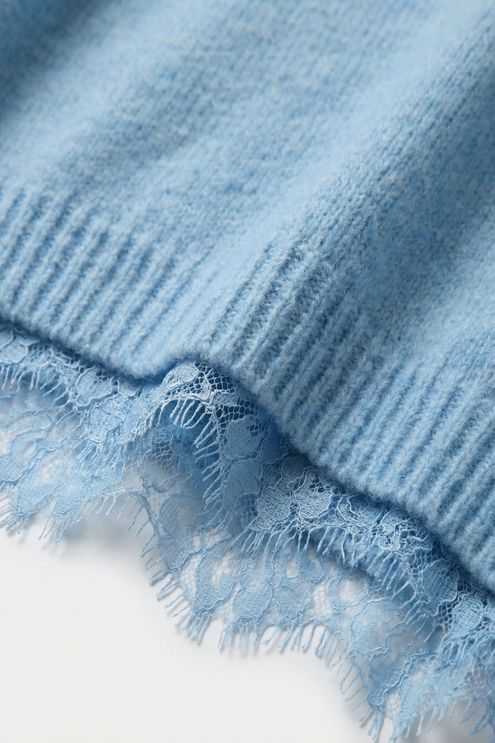 Camisola sem mangas em malha macia com forro de renda em azul