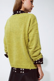 Camisola verde suave com decote em V