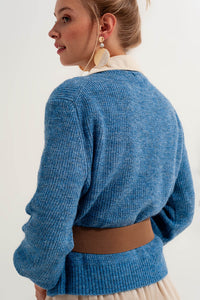 Cardigan azul com botões