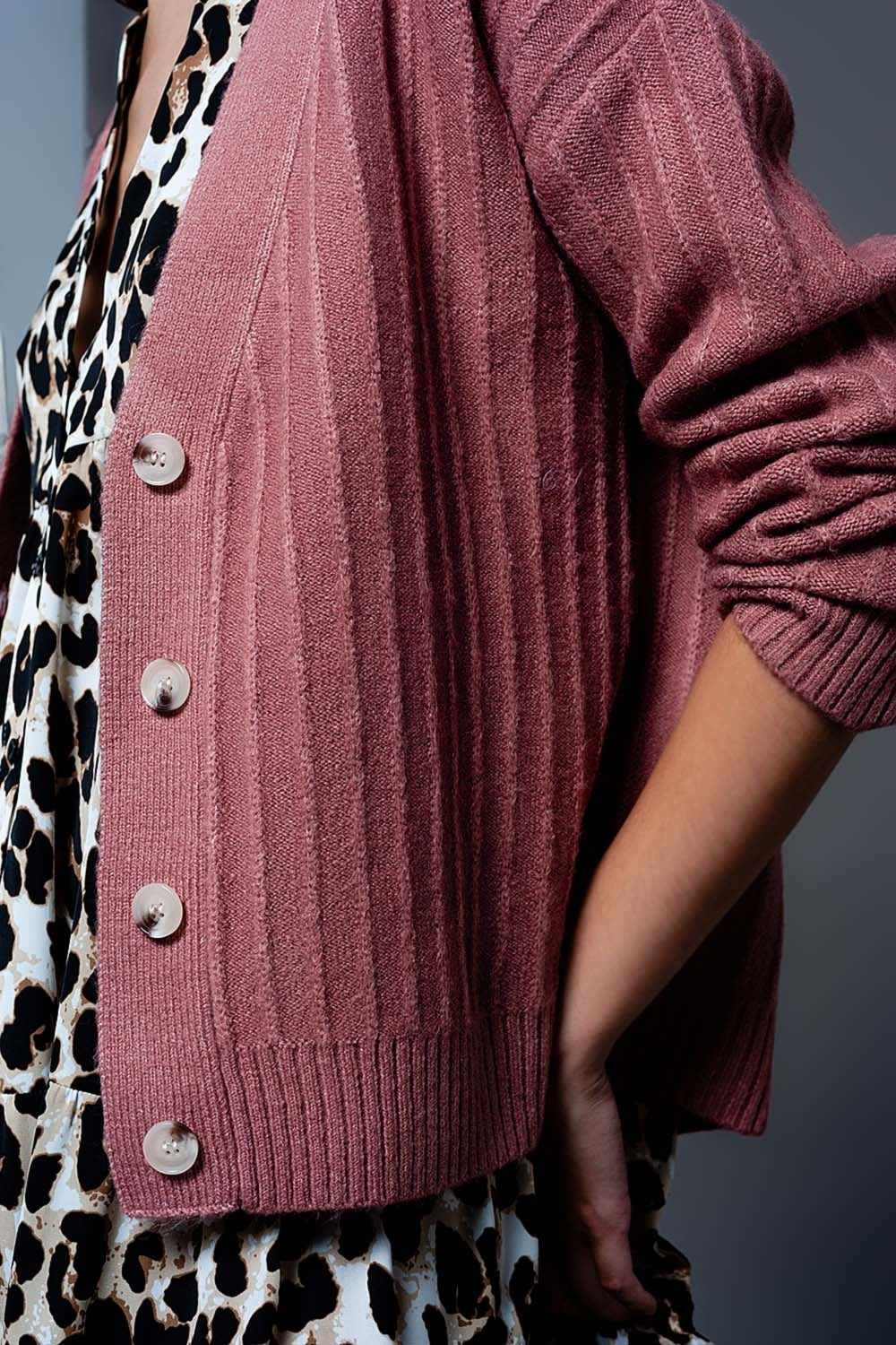 Cardigan de malha com mangas de balão rosa