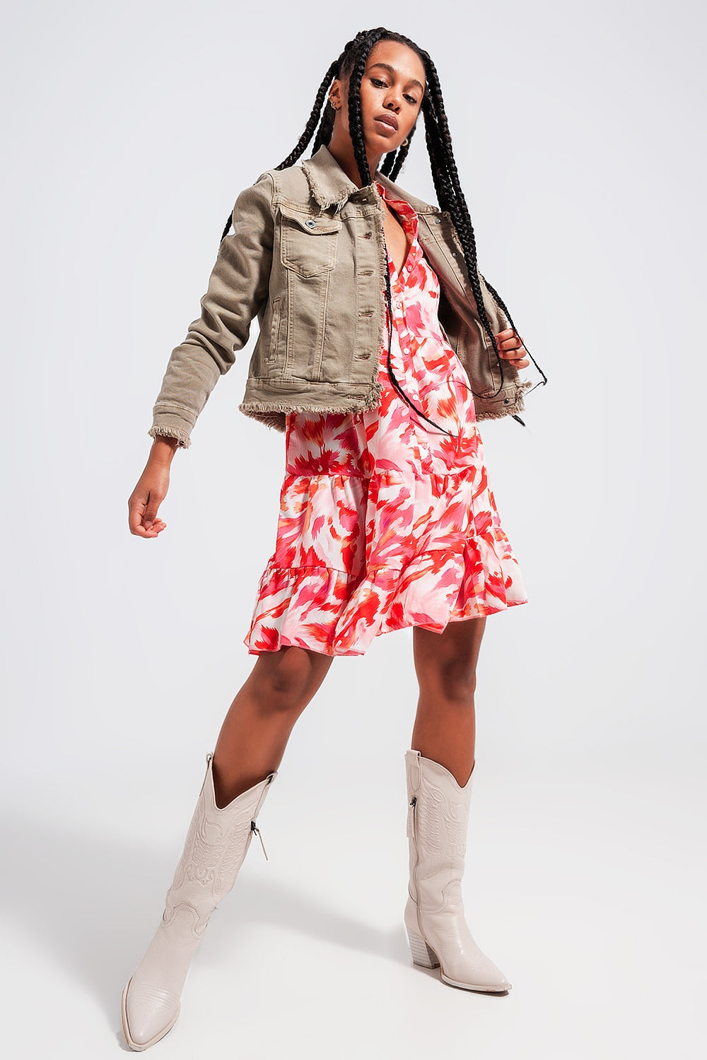 Casaco de ganga cinzento com bordas em bruto