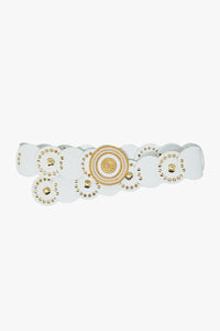 Q2 Cinto de couro branco com fivela redonda de strass branco e pormenores dourados