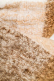 Echarpe em beige e castanho