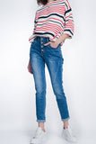 Q2 Jeans boyfriend com botões e médios lavados