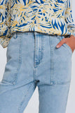 Jeans com bolsos ovóides azuis