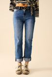 Q2 Jeans elásticos de denim em lavagem média