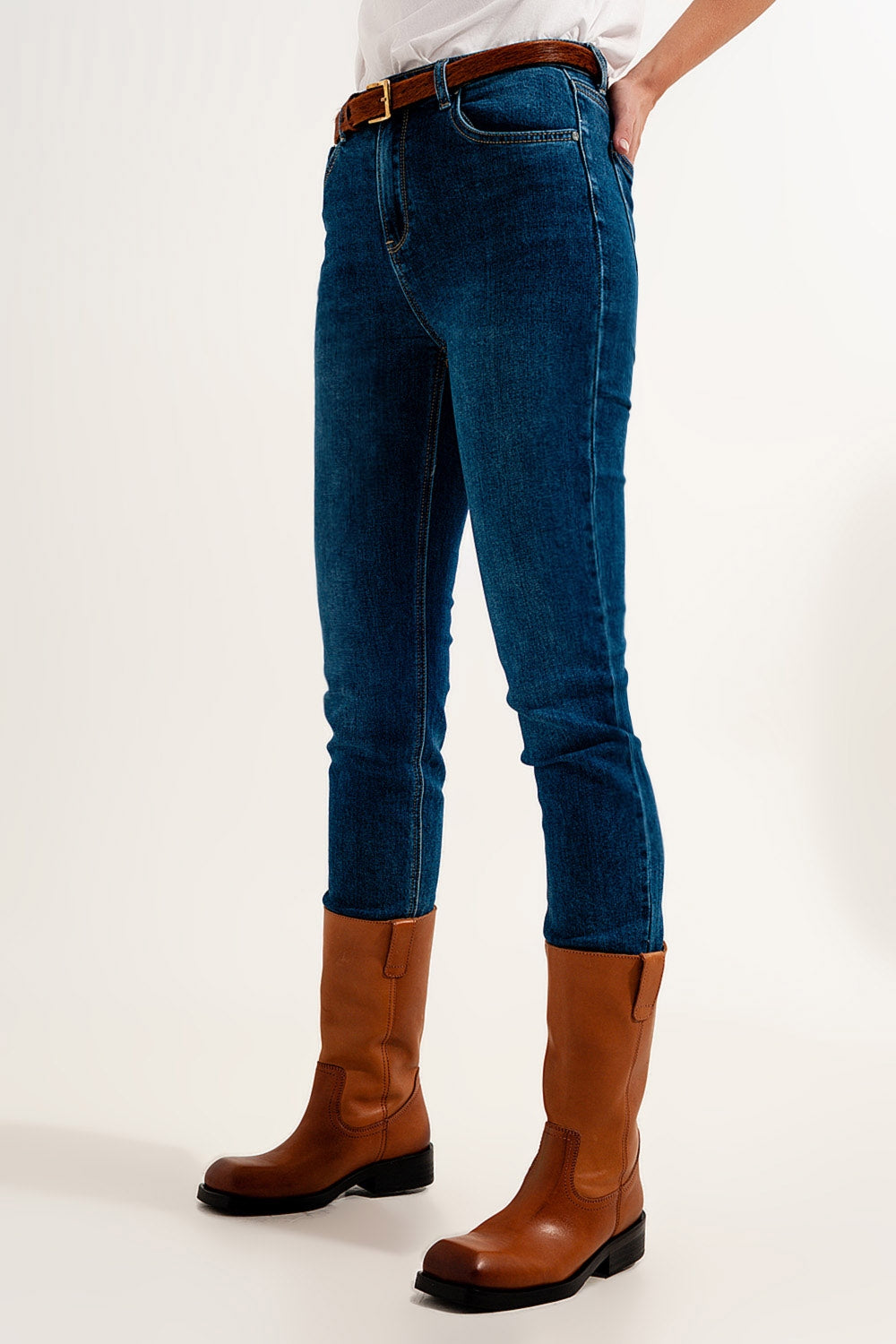 jeans super skinny de cintura alta em azul escuro com elástico de alta qualidade