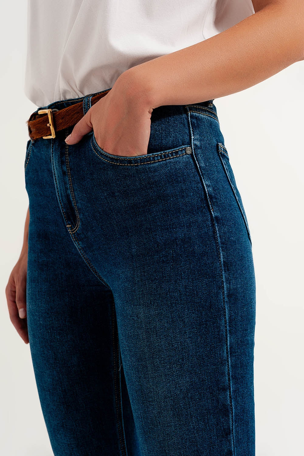jeans super skinny de cintura alta em azul escuro com elástico de alta qualidade