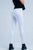 Jeggings brancos com bolsos traseiros