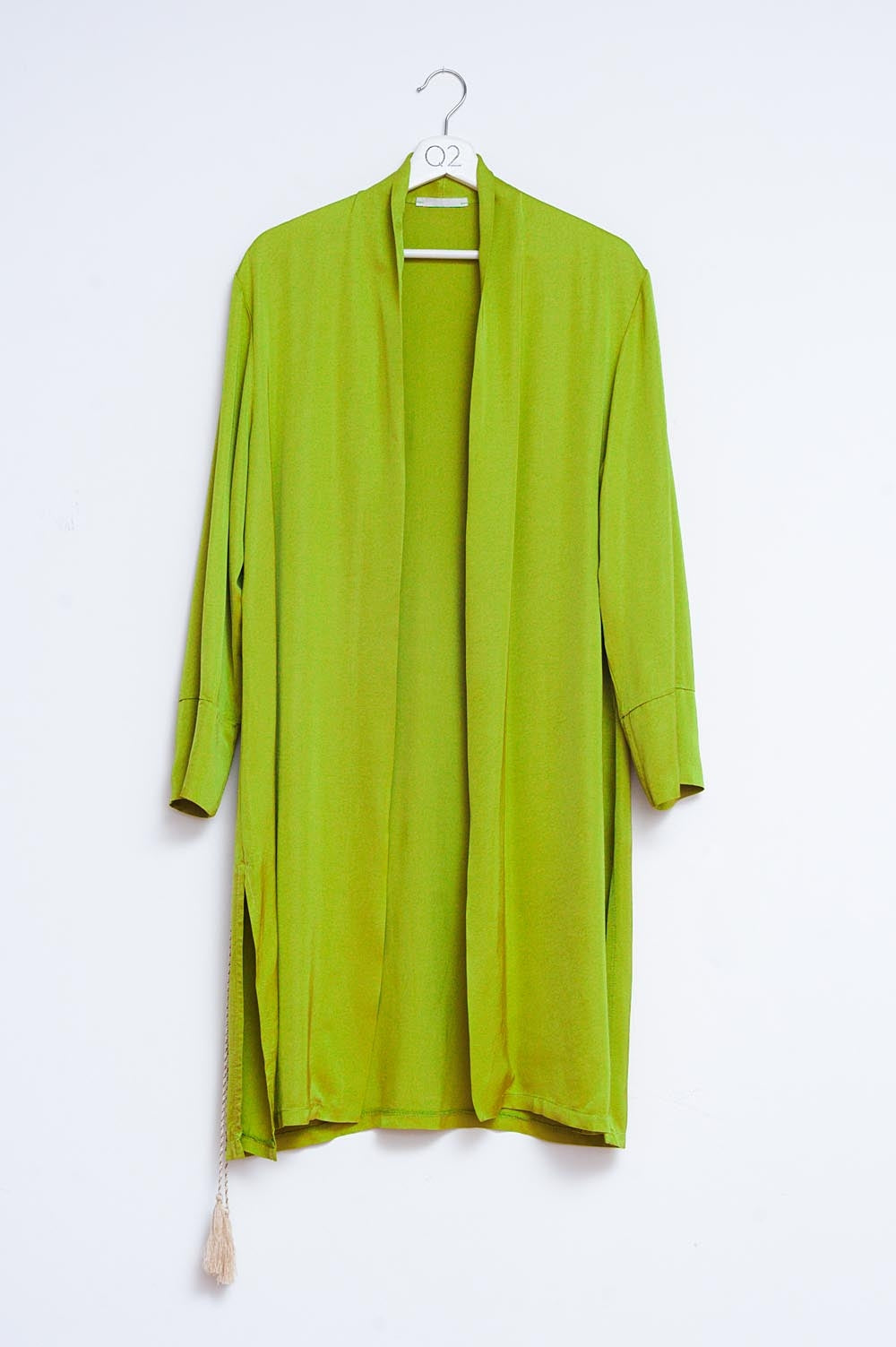 Q2 Kimono de cetim verde