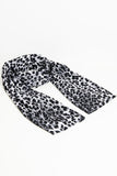 Lenço de tecido fino com estampado de leopardo em cinzento