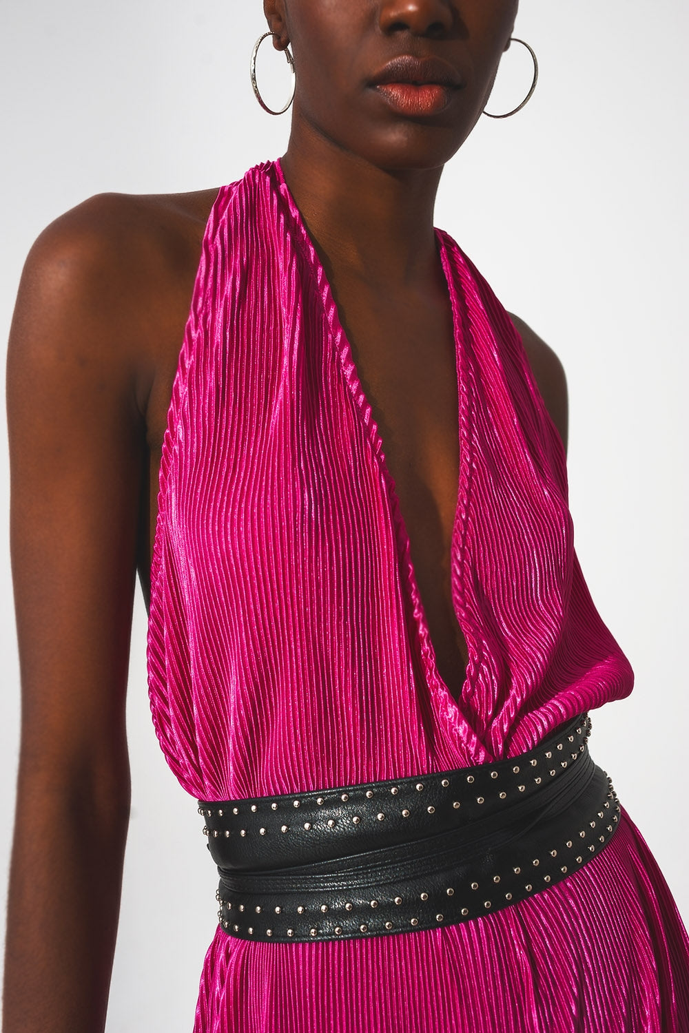 Macacão longo de cetim fuchsia plissado