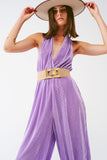 Macacão maxi plissado com decote halter em cetim lila