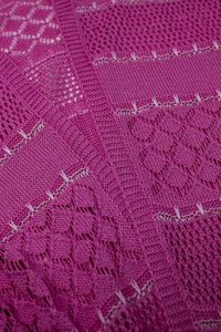 Maxi-casaco de croché cor-de-rosa com mangas compridas