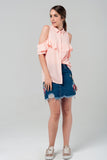 Mini saia denim com flores bordadas