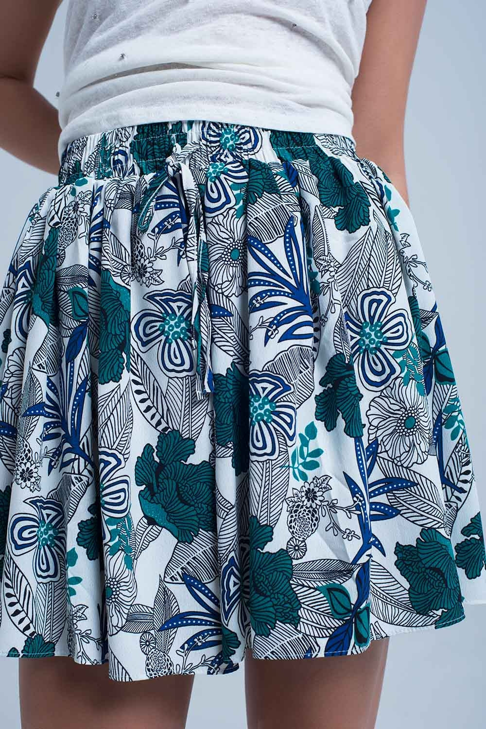 Mini skorts azul com impressão floral
