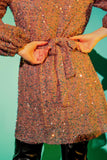 Mini vestido de lantejoulas em rosa