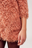 Mini vestido de manga três quartos de plumas em rosa