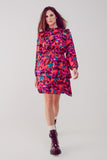 Q2 Mini vestido multicamadas em fucshia com rufos e padrão floral