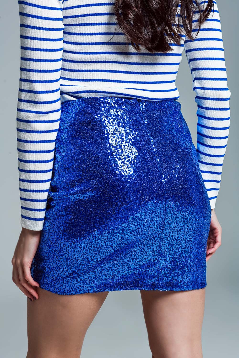 Minissaia Bodycon em lantejoulas azuis pequenas