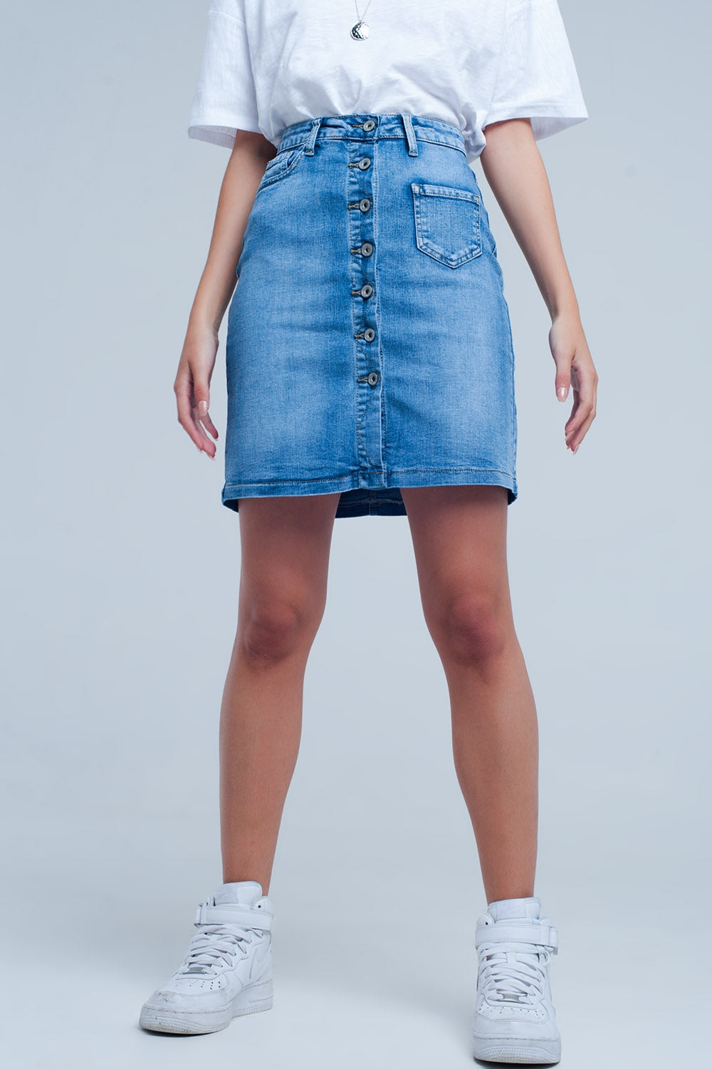 Q2 Minissaia denim azul com botões