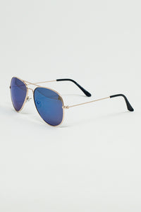 Óculos de sol de aviador retro com lente azul fumada e armação dourada