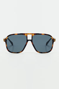 Q2 Óculos de sol Oval Aviator com lentes pretas fumadas em concha de tartaruga
