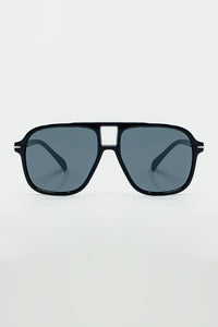 Q2 Óculos de sol Oval Aviator com lentes Smoke Black em preto