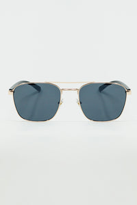 Q2 Óculos de sol Squared Metal com lente preta fumada
