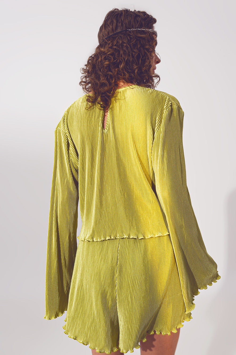 Plissagem do topo do pescoço redondo em verde