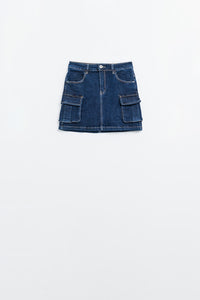Saia Cargo Jeans em Lavagem Escura Com Costura Contrastante