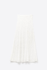 Q2 Saia longa de renda branca com design floral