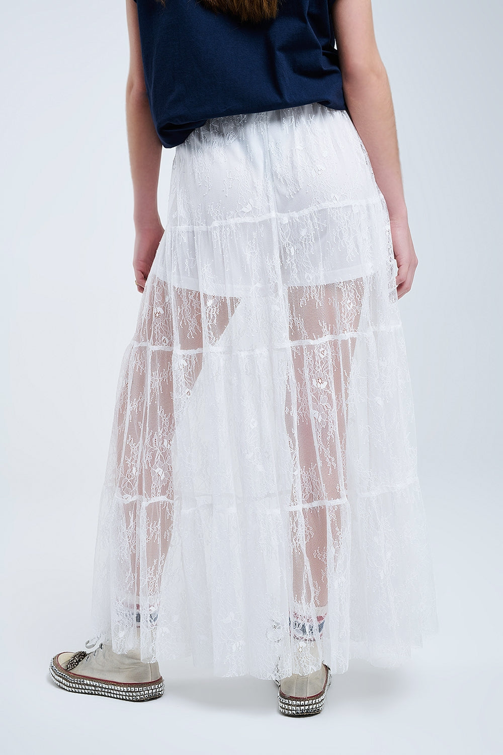 saia maxi de renda branca com estampado floral