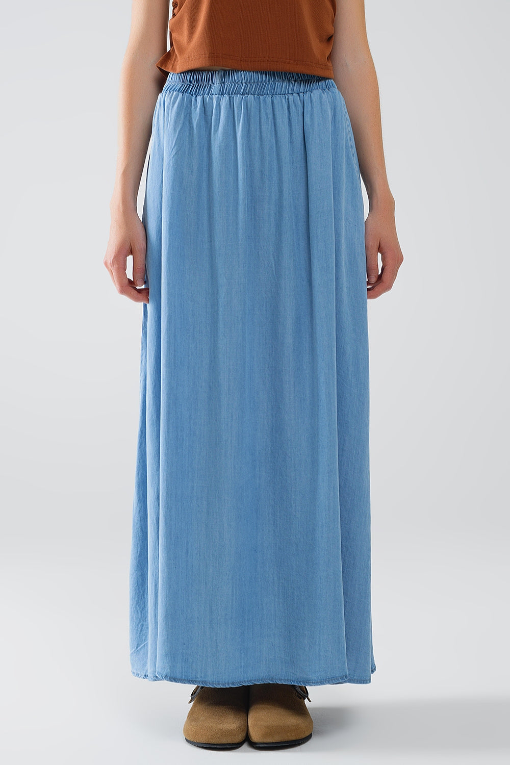Q2 Saia maxi em Tencel em ganga azul