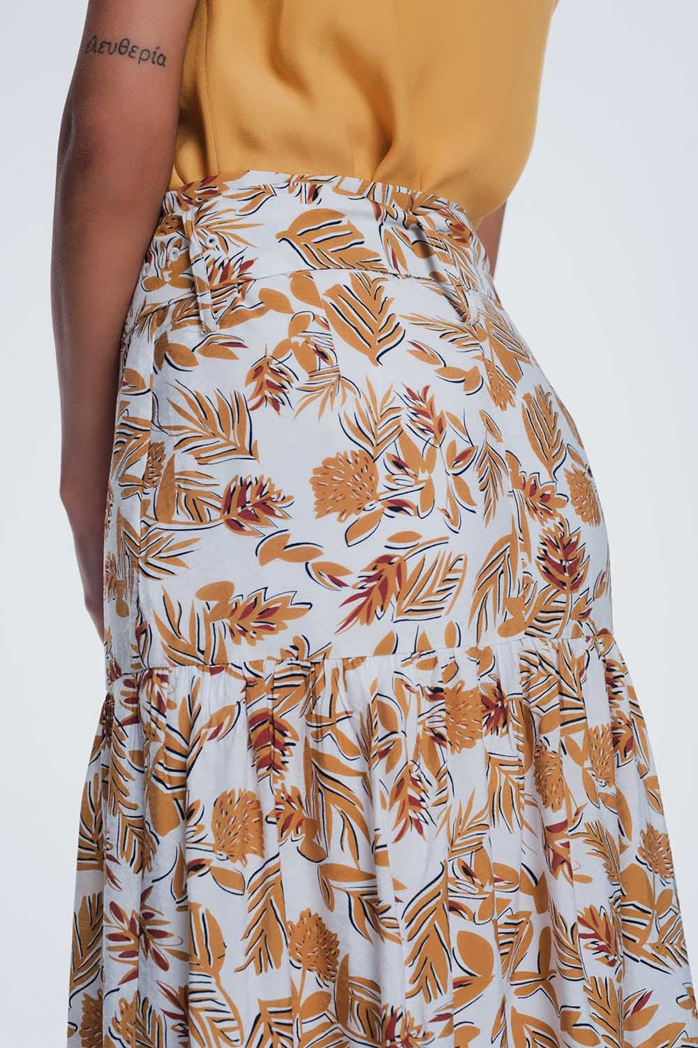 Saia midi coluna com estampa flor da selva