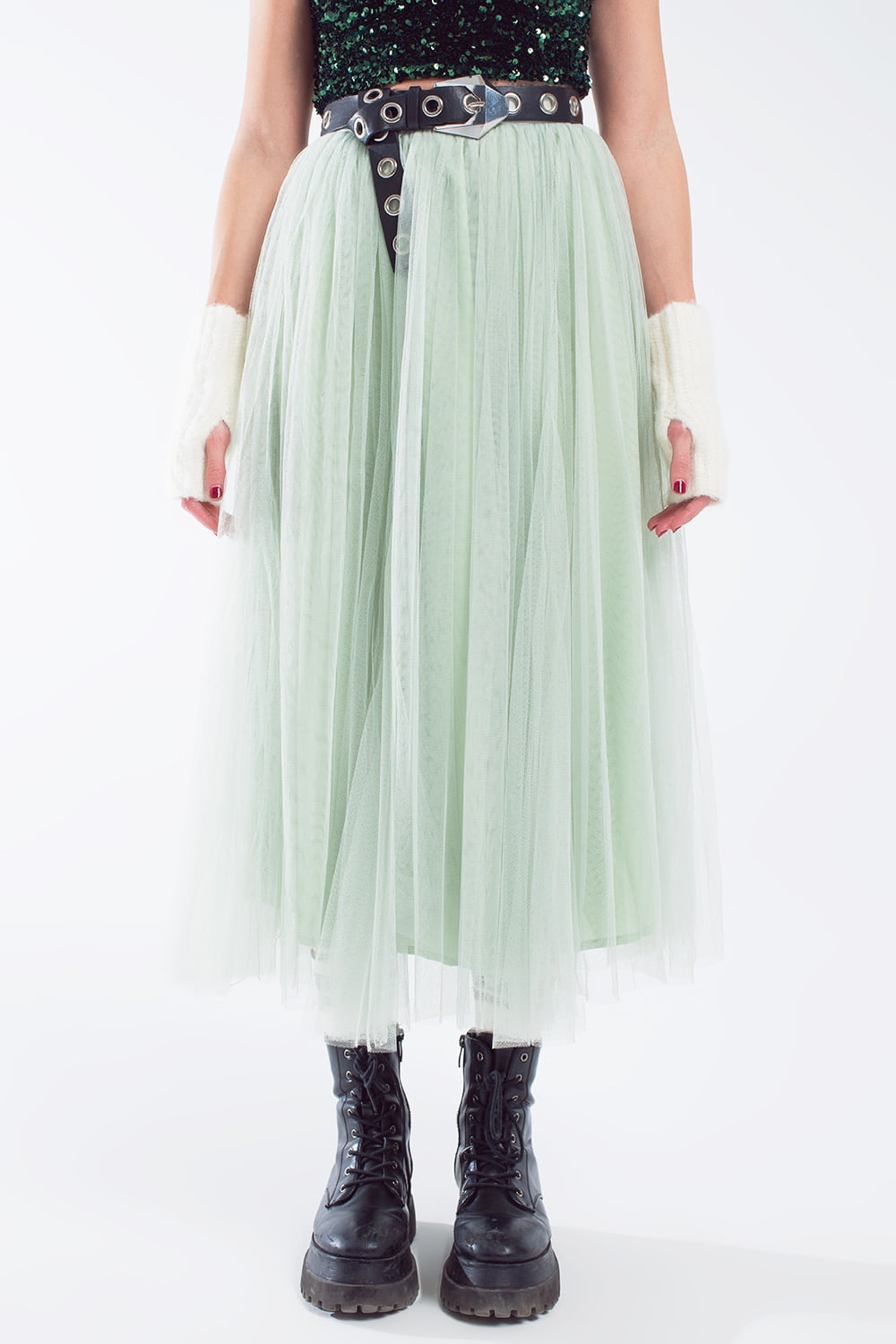 Q2 Saia midi de tule verde com cintura elástica