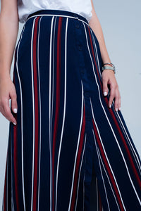 Saia midi listrada azul marinho