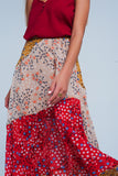 Q2 Saia vermelha comprida com estampado de flores