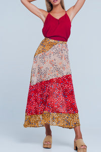 Saia vermelha comprida com estampado de flores