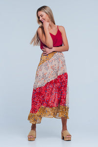 Saia vermelha comprida com estampado de flores