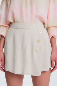 Shorts com botões