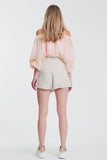 Shorts com botões