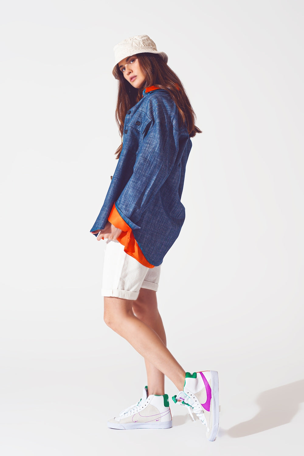 Sobre Camisa de manga comprida em marinha