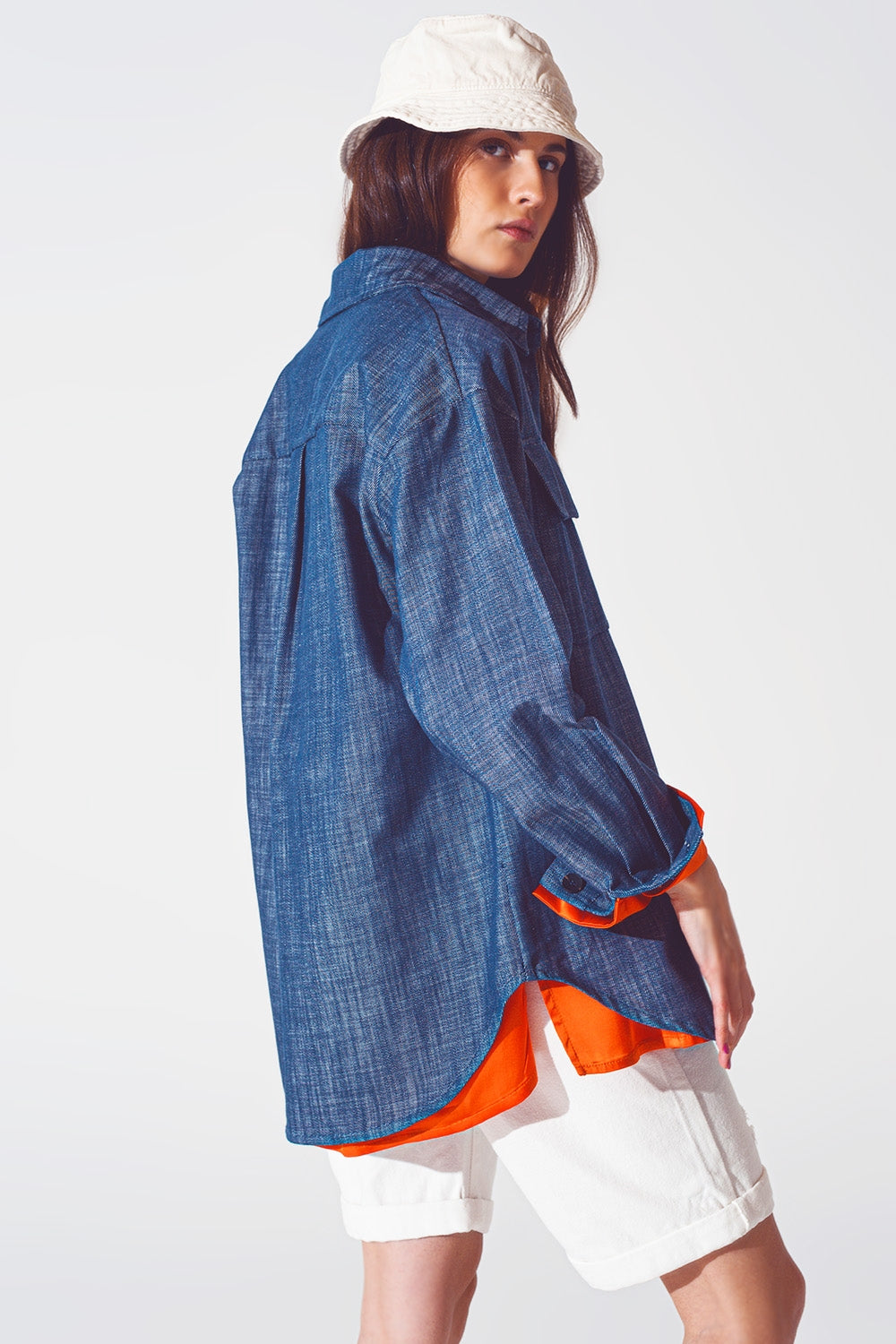 Sobre Camisa de manga comprida em marinha