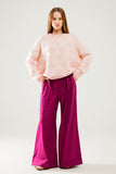 Suéter supermacio oversized creme com corações rosa por toda parte